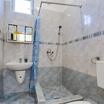 Seaside Apartments Vir * فير