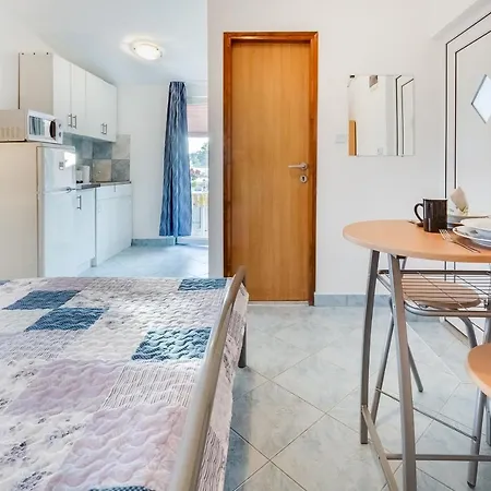 Seaside Apartments Vir Διαμέρισμα Vir