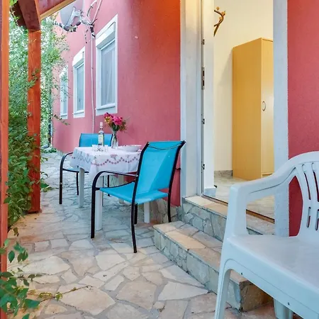 Seaside Apartments Vir * Vir