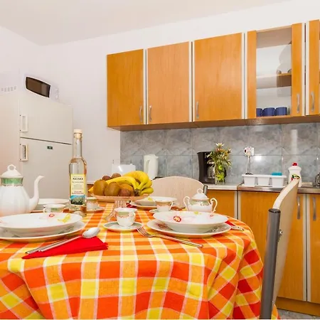 Διαμέρισμα Seaside Apartments Vir *