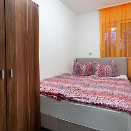 Seaside Apartments Vir Διαμέρισμα